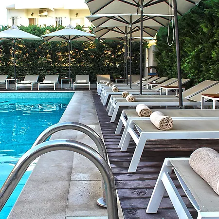 Ξενοδοχείο Nefeli 4*