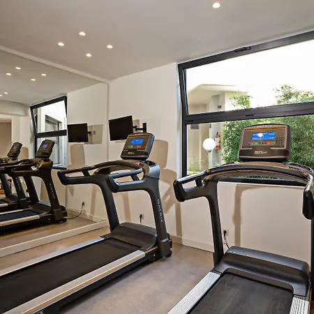 Nefeli ホテル レティムノ