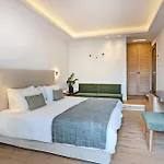 Hotel Nefeli 4*