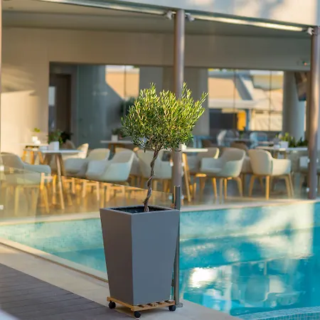 Nefeli Hotel