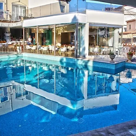 Nefeli Hotel Platanias